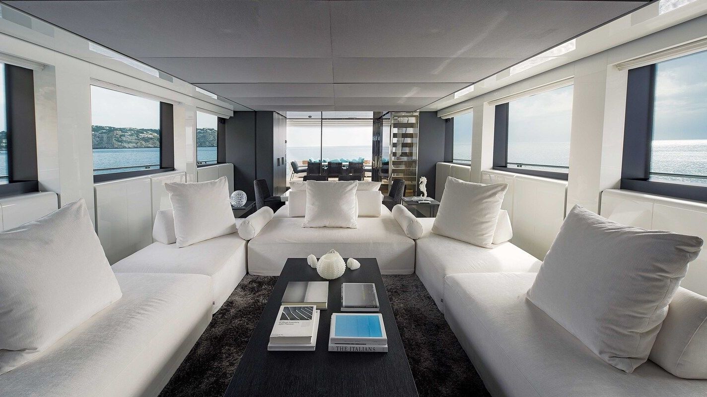   Sherazade . Le canap&eacute; sur mesure pour le yacht SL 