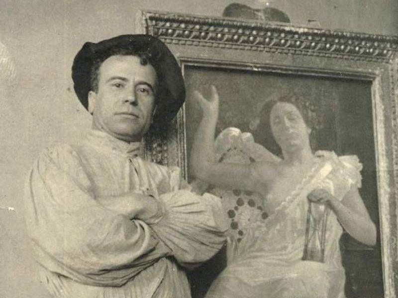 Icilio Federico Joni. The painter portrayed with one of his works.