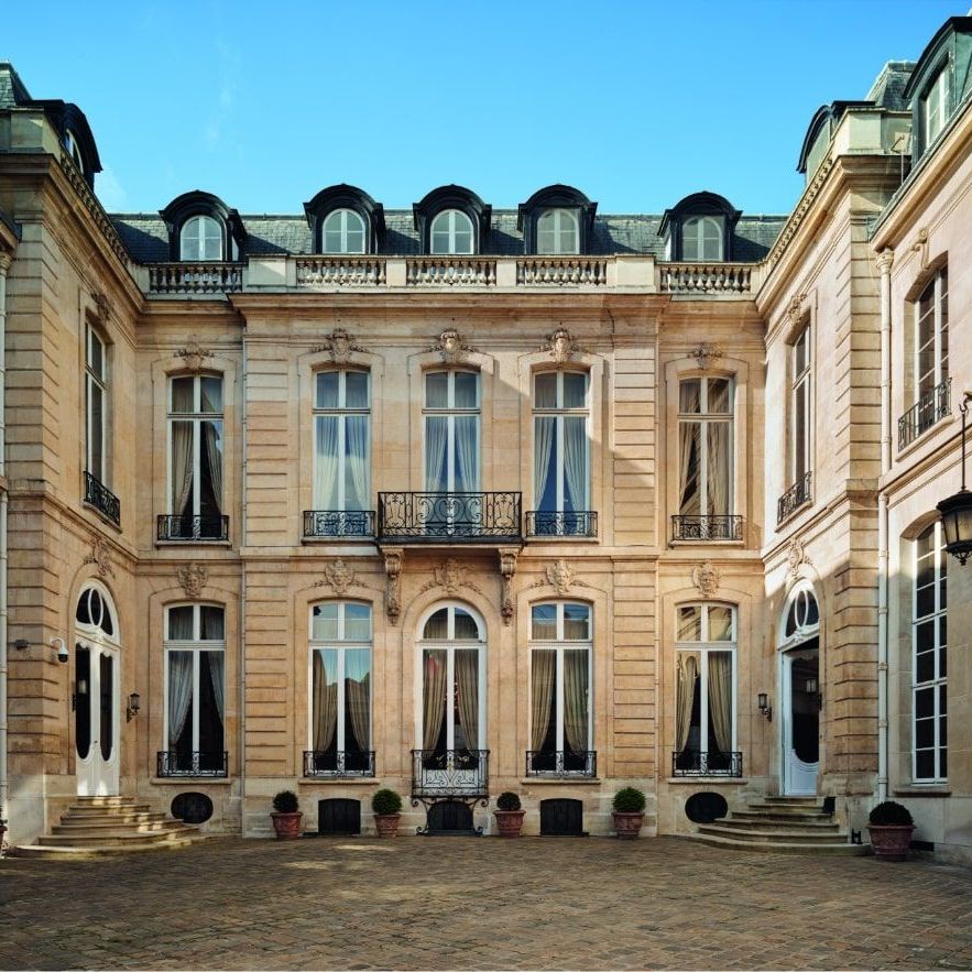  The Italian Embassy in Paris. The entrance of the Hôtel de La Rochefoucauld-Doudeauville, seat of diplomatic representation 
  
