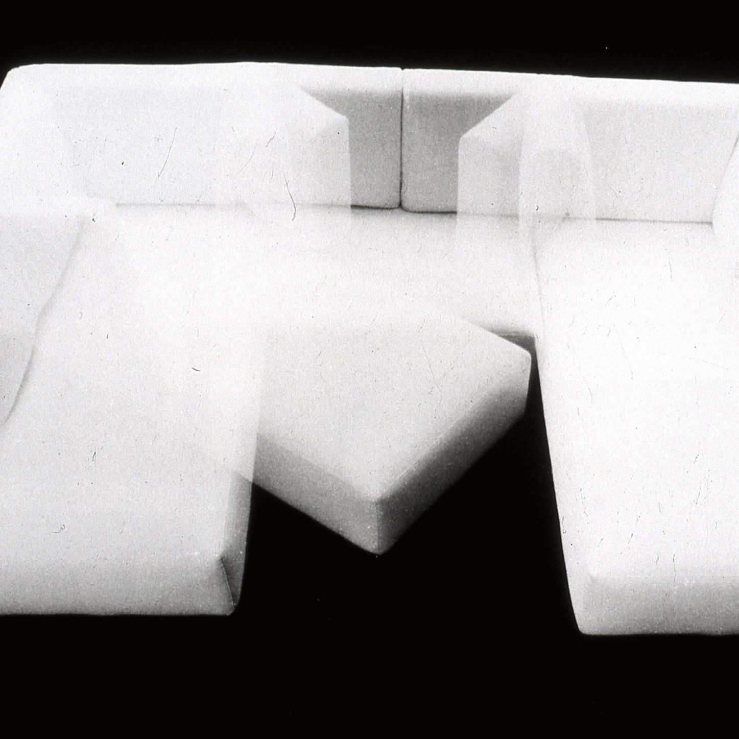 Homme et la femme. The first sofa designed for Edra by Francesco Binfaré in 1993.