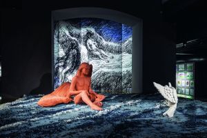  The installation created by Francesco Binfaré as part of the exhibition using “Angelo”, “Colombo” and “Survivors”, with “Mare” carpet from the Edra private collection. 