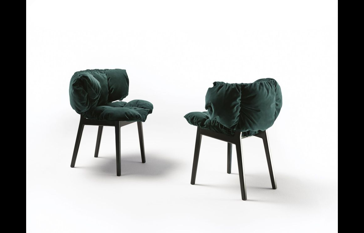 Blue Velvet , Chairs Fernando e Humberto Campana