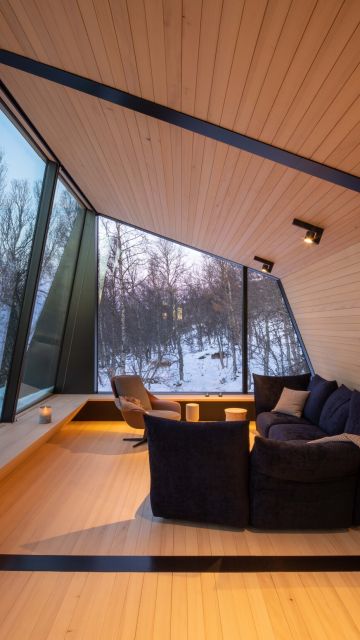 Aurora Lodge